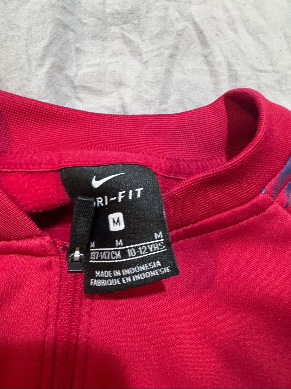 Nike Red Barcelona Hoodie Boys size M